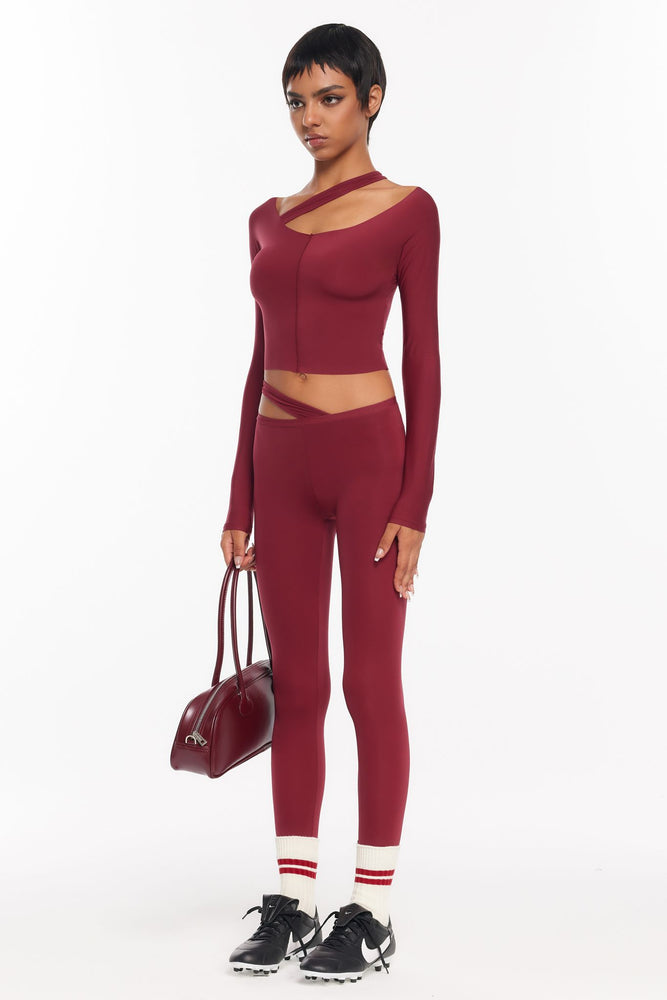 
                  
                    Hiko Leggings - Burgundy
                  
                